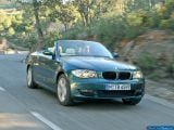 Ð¤Ð¾Ñ‚Ð¾Ð³Ñ€Ð°Ñ„Ð¸Ñ Ð°Ð²Ñ‚Ð¾Ð¼Ð¾Ð±Ð¸Ð»Ñ 2008 BMW 1-series Convertible â„–035 Ð“Ð°Ð»ÐµÑ€ÐµÑ Ñ„Ð¾Ñ‚Ð¾Ð³Ñ€Ð°Ñ„Ð¸Ð¹ и обоев рабочего Ñтола Ñ Ð¸Ð·Ð¾Ð±Ñ€Ð°Ð¶ÐµÐ½Ð¸ÐµÐ¼ ÑкÑтерьера, интерьера, конÑтрукции и дизайнерÑких риÑунков Ð°Ð²Ñ‚Ð¾Ð¼Ð¾Ð±Ð¸Ð»Ñ 2008 BMW 1-series Convertible.