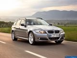 Ð¤Ð¾Ñ‚Ð¾Ð³Ñ€Ð°Ñ„Ð¸Ñ Ð°Ð²Ñ‚Ð¾Ð¼Ð¾Ð±Ð¸Ð»Ñ 2008 BMW 3-series Touring â„–010 Ð“Ð°Ð»ÐµÑ€ÐµÑ Ñ„Ð¾Ñ‚Ð¾Ð³Ñ€Ð°Ñ„Ð¸Ð¹ и обоев рабочего Ñтола Ñ Ð¸Ð·Ð¾Ð±Ñ€Ð°Ð¶ÐµÐ½Ð¸ÐµÐ¼ ÑкÑтерьера, интерьера, конÑтрукции и дизайнерÑких риÑунков Ð°Ð²Ñ‚Ð¾Ð¼Ð¾Ð±Ð¸Ð»Ñ 2008 BMW 3-series Touring.