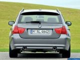 Ð¤Ð¾Ñ‚Ð¾Ð³Ñ€Ð°Ñ„Ð¸Ñ Ð°Ð²Ñ‚Ð¾Ð¼Ð¾Ð±Ð¸Ð»Ñ 2008 BMW 3-series Touring â„–016 Ð“Ð°Ð»ÐµÑ€ÐµÑ Ñ„Ð¾Ñ‚Ð¾Ð³Ñ€Ð°Ñ„Ð¸Ð¹ и обоев рабочего Ñтола Ñ Ð¸Ð·Ð¾Ð±Ñ€Ð°Ð¶ÐµÐ½Ð¸ÐµÐ¼ ÑкÑтерьера, интерьера, конÑтрукции и дизайнерÑких риÑунков Ð°Ð²Ñ‚Ð¾Ð¼Ð¾Ð±Ð¸Ð»Ñ 2008 BMW 3-series Touring.