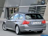 Ð¤Ð¾Ñ‚Ð¾Ð³Ñ€Ð°Ñ„Ð¸Ñ Ð°Ð²Ñ‚Ð¾Ð¼Ð¾Ð±Ð¸Ð»Ñ 2008 BMW 3-series Touring â„–033 Ð“Ð°Ð»ÐµÑ€ÐµÑ Ñ„Ð¾Ñ‚Ð¾Ð³Ñ€Ð°Ñ„Ð¸Ð¹ и обоев рабочего Ñтола Ñ Ð¸Ð·Ð¾Ð±Ñ€Ð°Ð¶ÐµÐ½Ð¸ÐµÐ¼ ÑкÑтерьера, интерьера, конÑтрукции и дизайнерÑких риÑунков Ð°Ð²Ñ‚Ð¾Ð¼Ð¾Ð±Ð¸Ð»Ñ 2008 BMW 3-series Touring.