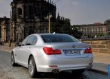 Ð¤Ð¾Ñ‚Ð¾Ð³Ñ€Ð°Ñ„Ð¸Ñ Ð°Ð²Ñ‚Ð¾Ð¼Ð¾Ð±Ð¸Ð»Ñ 2009 BMW 730d â„–038 Ð“Ð°Ð»ÐµÑ€ÐµÑ Ñ„Ð¾Ñ‚Ð¾Ð³Ñ€Ð°Ñ„Ð¸Ð¹ и обоев рабочего Ñтола Ñ Ð¸Ð·Ð¾Ð±Ñ€Ð°Ð¶ÐµÐ½Ð¸ÐµÐ¼ ÑкÑтерьера, интерьера, конÑтрукции и дизайнерÑких риÑунков Ð°Ð²Ñ‚Ð¾Ð¼Ð¾Ð±Ð¸Ð»Ñ 2009 BMW 730d.