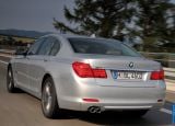 Ð¤Ð¾Ñ‚Ð¾Ð³Ñ€Ð°Ñ„Ð¸Ñ Ð°Ð²Ñ‚Ð¾Ð¼Ð¾Ð±Ð¸Ð»Ñ 2009 BMW 730d â„–039 Ð“Ð°Ð»ÐµÑ€ÐµÑ Ñ„Ð¾Ñ‚Ð¾Ð³Ñ€Ð°Ñ„Ð¸Ð¹ и обоев рабочего Ñтола Ñ Ð¸Ð·Ð¾Ð±Ñ€Ð°Ð¶ÐµÐ½Ð¸ÐµÐ¼ ÑкÑтерьера, интерьера, конÑтрукции и дизайнерÑких риÑунков Ð°Ð²Ñ‚Ð¾Ð¼Ð¾Ð±Ð¸Ð»Ñ 2009 BMW 730d.
