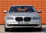 Ð¤Ð¾Ñ‚Ð¾Ð³Ñ€Ð°Ñ„Ð¸Ñ Ð°Ð²Ñ‚Ð¾Ð¼Ð¾Ð±Ð¸Ð»Ñ 2009 BMW 730d â„–050 Ð“Ð°Ð»ÐµÑ€ÐµÑ Ñ„Ð¾Ñ‚Ð¾Ð³Ñ€Ð°Ñ„Ð¸Ð¹ и обоев рабочего Ñтола Ñ Ð¸Ð·Ð¾Ð±Ñ€Ð°Ð¶ÐµÐ½Ð¸ÐµÐ¼ ÑкÑтерьера, интерьера, конÑтрукции и дизайнерÑких риÑунков Ð°Ð²Ñ‚Ð¾Ð¼Ð¾Ð±Ð¸Ð»Ñ 2009 BMW 730d.