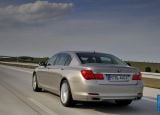 Ð¤Ð¾Ñ‚Ð¾Ð³Ñ€Ð°Ñ„Ð¸Ñ Ð°Ð²Ñ‚Ð¾Ð¼Ð¾Ð±Ð¸Ð»Ñ 2009 BMW 750Li â„–040 Ð“Ð°Ð»ÐµÑ€ÐµÑ Ñ„Ð¾Ñ‚Ð¾Ð³Ñ€Ð°Ñ„Ð¸Ð¹ и обоев рабочего Ñтола Ñ Ð¸Ð·Ð¾Ð±Ñ€Ð°Ð¶ÐµÐ½Ð¸ÐµÐ¼ ÑкÑтерьера, интерьера, конÑтрукции и дизайнерÑких риÑунков Ð°Ð²Ñ‚Ð¾Ð¼Ð¾Ð±Ð¸Ð»Ñ 2009 BMW 750Li.