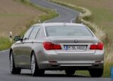 Ð¤Ð¾Ñ‚Ð¾Ð³Ñ€Ð°Ñ„Ð¸Ñ Ð°Ð²Ñ‚Ð¾Ð¼Ð¾Ð±Ð¸Ð»Ñ 2009 BMW 750Li â„–042 Ð“Ð°Ð»ÐµÑ€ÐµÑ Ñ„Ð¾Ñ‚Ð¾Ð³Ñ€Ð°Ñ„Ð¸Ð¹ и обоев рабочего Ñтола Ñ Ð¸Ð·Ð¾Ð±Ñ€Ð°Ð¶ÐµÐ½Ð¸ÐµÐ¼ ÑкÑтерьера, интерьера, конÑтрукции и дизайнерÑких риÑунков Ð°Ð²Ñ‚Ð¾Ð¼Ð¾Ð±Ð¸Ð»Ñ 2009 BMW 750Li.