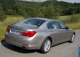 Ð¤Ð¾Ñ‚Ð¾Ð³Ñ€Ð°Ñ„Ð¸Ñ Ð°Ð²Ñ‚Ð¾Ð¼Ð¾Ð±Ð¸Ð»Ñ 2009 BMW 750Li â„–047 Ð“Ð°Ð»ÐµÑ€ÐµÑ Ñ„Ð¾Ñ‚Ð¾Ð³Ñ€Ð°Ñ„Ð¸Ð¹ и обоев рабочего Ñтола Ñ Ð¸Ð·Ð¾Ð±Ñ€Ð°Ð¶ÐµÐ½Ð¸ÐµÐ¼ ÑкÑтерьера, интерьера, конÑтрукции и дизайнерÑких риÑунков Ð°Ð²Ñ‚Ð¾Ð¼Ð¾Ð±Ð¸Ð»Ñ 2009 BMW 750Li.
