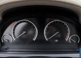 Ð¤Ð¾Ñ‚Ð¾Ð³Ñ€Ð°Ñ„Ð¸Ñ Ð°Ð²Ñ‚Ð¾Ð¼Ð¾Ð±Ð¸Ð»Ñ 2009 BMW 750Li â„–073 Ð“Ð°Ð»ÐµÑ€ÐµÑ Ñ„Ð¾Ñ‚Ð¾Ð³Ñ€Ð°Ñ„Ð¸Ð¹ и обоев рабочего Ñтола Ñ Ð¸Ð·Ð¾Ð±Ñ€Ð°Ð¶ÐµÐ½Ð¸ÐµÐ¼ ÑкÑтерьера, интерьера, конÑтрукции и дизайнерÑких риÑунков Ð°Ð²Ñ‚Ð¾Ð¼Ð¾Ð±Ð¸Ð»Ñ 2009 BMW 750Li.