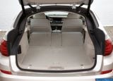 Ð¤Ð¾Ñ‚Ð¾Ð³Ñ€Ð°Ñ„Ð¸Ñ Ð°Ð²Ñ‚Ð¾Ð¼Ð¾Ð±Ð¸Ð»Ñ 2010 BMW 5-series Gran Turismo â„–143 Ð“Ð°Ð»ÐµÑ€ÐµÑ Ñ„Ð¾Ñ‚Ð¾Ð³Ñ€Ð°Ñ„Ð¸Ð¹ и обоев рабочего Ñтола Ñ Ð¸Ð·Ð¾Ð±Ñ€Ð°Ð¶ÐµÐ½Ð¸ÐµÐ¼ ÑкÑтерьера, интерьера, конÑтрукции и дизайнерÑких риÑунков Ð°Ð²Ñ‚Ð¾Ð¼Ð¾Ð±Ð¸Ð»Ñ 2010 BMW 5-series Gran Turismo.