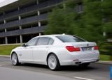 Ð¤Ð¾Ñ‚Ð¾Ð³Ñ€Ð°Ñ„Ð¸Ñ Ð°Ð²Ñ‚Ð¾Ð¼Ð¾Ð±Ð¸Ð»Ñ 2010 BMW 760Li â„–011 Ð“Ð°Ð»ÐµÑ€ÐµÑ Ñ„Ð¾Ñ‚Ð¾Ð³Ñ€Ð°Ñ„Ð¸Ð¹ и обоев рабочего Ñтола Ñ Ð¸Ð·Ð¾Ð±Ñ€Ð°Ð¶ÐµÐ½Ð¸ÐµÐ¼ ÑкÑтерьера, интерьера, конÑтрукции и дизайнерÑких риÑунков Ð°Ð²Ñ‚Ð¾Ð¼Ð¾Ð±Ð¸Ð»Ñ 2010 BMW 760Li.