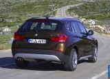 Ð¤Ð¾Ñ‚Ð¾Ð³Ñ€Ð°Ñ„Ð¸Ñ Ð°Ð²Ñ‚Ð¾Ð¼Ð¾Ð±Ð¸Ð»Ñ 2010 BMW X1 â„–082 Ð“Ð°Ð»ÐµÑ€ÐµÑ Ñ„Ð¾Ñ‚Ð¾Ð³Ñ€Ð°Ñ„Ð¸Ð¹ и обоев рабочего Ñтола Ñ Ð¸Ð·Ð¾Ð±Ñ€Ð°Ð¶ÐµÐ½Ð¸ÐµÐ¼ ÑкÑтерьера, интерьера, конÑтрукции и дизайнерÑких риÑунков Ð°Ð²Ñ‚Ð¾Ð¼Ð¾Ð±Ð¸Ð»Ñ 2010 BMW X1.