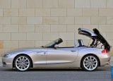 Ð¤Ð¾Ñ‚Ð¾Ð³Ñ€Ð°Ñ„Ð¸Ñ Ð°Ð²Ñ‚Ð¾Ð¼Ð¾Ð±Ð¸Ð»Ñ 2010 BMW Z4 â„–080 Ð“Ð°Ð»ÐµÑ€ÐµÑ Ñ„Ð¾Ñ‚Ð¾Ð³Ñ€Ð°Ñ„Ð¸Ð¹ и обоев рабочего Ñтола Ñ Ð¸Ð·Ð¾Ð±Ñ€Ð°Ð¶ÐµÐ½Ð¸ÐµÐ¼ ÑкÑтерьера, интерьера, конÑтрукции и дизайнерÑких риÑунков Ð°Ð²Ñ‚Ð¾Ð¼Ð¾Ð±Ð¸Ð»Ñ 2010 BMW Z4.