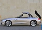 Ð¤Ð¾Ñ‚Ð¾Ð³Ñ€Ð°Ñ„Ð¸Ñ Ð°Ð²Ñ‚Ð¾Ð¼Ð¾Ð±Ð¸Ð»Ñ 2010 BMW Z4 â„–081 Ð“Ð°Ð»ÐµÑ€ÐµÑ Ñ„Ð¾Ñ‚Ð¾Ð³Ñ€Ð°Ñ„Ð¸Ð¹ и обоев рабочего Ñтола Ñ Ð¸Ð·Ð¾Ð±Ñ€Ð°Ð¶ÐµÐ½Ð¸ÐµÐ¼ ÑкÑтерьера, интерьера, конÑтрукции и дизайнерÑких риÑунков Ð°Ð²Ñ‚Ð¾Ð¼Ð¾Ð±Ð¸Ð»Ñ 2010 BMW Z4.