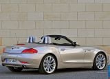 Ð¤Ð¾Ñ‚Ð¾Ð³Ñ€Ð°Ñ„Ð¸Ñ Ð°Ð²Ñ‚Ð¾Ð¼Ð¾Ð±Ð¸Ð»Ñ 2010 BMW Z4 â„–126 Ð“Ð°Ð»ÐµÑ€ÐµÑ Ñ„Ð¾Ñ‚Ð¾Ð³Ñ€Ð°Ñ„Ð¸Ð¹ и обоев рабочего Ñтола Ñ Ð¸Ð·Ð¾Ð±Ñ€Ð°Ð¶ÐµÐ½Ð¸ÐµÐ¼ ÑкÑтерьера, интерьера, конÑтрукции и дизайнерÑких риÑунков Ð°Ð²Ñ‚Ð¾Ð¼Ð¾Ð±Ð¸Ð»Ñ 2010 BMW Z4.