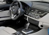 Ð¤Ð¾Ñ‚Ð¾Ð³Ñ€Ð°Ñ„Ð¸Ñ Ð°Ð²Ñ‚Ð¾Ð¼Ð¾Ð±Ð¸Ð»Ñ 2010 BMW Z4 â„–143 Ð“Ð°Ð»ÐµÑ€ÐµÑ Ñ„Ð¾Ñ‚Ð¾Ð³Ñ€Ð°Ñ„Ð¸Ð¹ и обоев рабочего Ñтола Ñ Ð¸Ð·Ð¾Ð±Ñ€Ð°Ð¶ÐµÐ½Ð¸ÐµÐ¼ ÑкÑтерьера, интерьера, конÑтрукции и дизайнерÑких риÑунков Ð°Ð²Ñ‚Ð¾Ð¼Ð¾Ð±Ð¸Ð»Ñ 2010 BMW Z4.