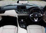 Ð¤Ð¾Ñ‚Ð¾Ð³Ñ€Ð°Ñ„Ð¸Ñ Ð°Ð²Ñ‚Ð¾Ð¼Ð¾Ð±Ð¸Ð»Ñ 2010 BMW Z4 UK Version â„–013 Ð“Ð°Ð»ÐµÑ€ÐµÑ Ñ„Ð¾Ñ‚Ð¾Ð³Ñ€Ð°Ñ„Ð¸Ð¹ и обоев рабочего Ñтола Ñ Ð¸Ð·Ð¾Ð±Ñ€Ð°Ð¶ÐµÐ½Ð¸ÐµÐ¼ ÑкÑтерьера, интерьера, конÑтрукции и дизайнерÑких риÑунков Ð°Ð²Ñ‚Ð¾Ð¼Ð¾Ð±Ð¸Ð»Ñ 2010 BMW Z4 UK Version.