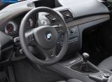 Ð¤Ð¾Ñ‚Ð¾Ð³Ñ€Ð°Ñ„Ð¸Ñ Ð°Ð²Ñ‚Ð¾Ð¼Ð¾Ð±Ð¸Ð»Ñ 2011 BMW 1-series M Coupe â„–054 Ð“Ð°Ð»ÐµÑ€ÐµÑ Ñ„Ð¾Ñ‚Ð¾Ð³Ñ€Ð°Ñ„Ð¸Ð¹ и обоев рабочего Ñтола Ñ Ð¸Ð·Ð¾Ð±Ñ€Ð°Ð¶ÐµÐ½Ð¸ÐµÐ¼ ÑкÑтерьера, интерьера, конÑтрукции и дизайнерÑких риÑунков Ð°Ð²Ñ‚Ð¾Ð¼Ð¾Ð±Ð¸Ð»Ñ 2011 BMW 1-series M Coupe.