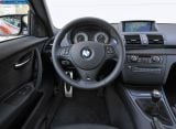 Ð¤Ð¾Ñ‚Ð¾Ð³Ñ€Ð°Ñ„Ð¸Ñ Ð°Ð²Ñ‚Ð¾Ð¼Ð¾Ð±Ð¸Ð»Ñ 2011 BMW 1-series M Coupe â„–058 Ð“Ð°Ð»ÐµÑ€ÐµÑ Ñ„Ð¾Ñ‚Ð¾Ð³Ñ€Ð°Ñ„Ð¸Ð¹ и обоев рабочего Ñтола Ñ Ð¸Ð·Ð¾Ð±Ñ€Ð°Ð¶ÐµÐ½Ð¸ÐµÐ¼ ÑкÑтерьера, интерьера, конÑтрукции и дизайнерÑких риÑунков Ð°Ð²Ñ‚Ð¾Ð¼Ð¾Ð±Ð¸Ð»Ñ 2011 BMW 1-series M Coupe.