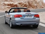 Ð¤Ð¾Ñ‚Ð¾Ð³Ñ€Ð°Ñ„Ð¸Ñ Ð°Ð²Ñ‚Ð¾Ð¼Ð¾Ð±Ð¸Ð»Ñ 2011 BMW 3-series Convertible â„–006 Ð“Ð°Ð»ÐµÑ€ÐµÑ Ñ„Ð¾Ñ‚Ð¾Ð³Ñ€Ð°Ñ„Ð¸Ð¹ и обоев рабочего Ñтола Ñ Ð¸Ð·Ð¾Ð±Ñ€Ð°Ð¶ÐµÐ½Ð¸ÐµÐ¼ ÑкÑтерьера, интерьера, конÑтрукции и дизайнерÑких риÑунков Ð°Ð²Ñ‚Ð¾Ð¼Ð¾Ð±Ð¸Ð»Ñ 2011 BMW 3-series Convertible.