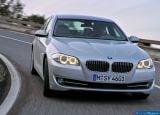 Ð¤Ð¾Ñ‚Ð¾Ð³Ñ€Ð°Ñ„Ð¸Ñ Ð°Ð²Ñ‚Ð¾Ð¼Ð¾Ð±Ð¸Ð»Ñ 2011 BMW 5-series Sedan â„–028 Ð“Ð°Ð»ÐµÑ€ÐµÑ Ñ„Ð¾Ñ‚Ð¾Ð³Ñ€Ð°Ñ„Ð¸Ð¹ и обоев рабочего Ñтола Ñ Ð¸Ð·Ð¾Ð±Ñ€Ð°Ð¶ÐµÐ½Ð¸ÐµÐ¼ ÑкÑтерьера, интерьера, конÑтрукции и дизайнерÑких риÑунков Ð°Ð²Ñ‚Ð¾Ð¼Ð¾Ð±Ð¸Ð»Ñ 2011 BMW 5-series Sedan.