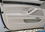 Ð¤Ð¾Ñ‚Ð¾Ð³Ñ€Ð°Ñ„Ð¸Ñ Ð°Ð²Ñ‚Ð¾Ð¼Ð¾Ð±Ð¸Ð»Ñ 2011 BMW 5-series Sedan â„–198 Ð“Ð°Ð»ÐµÑ€ÐµÑ Ñ„Ð¾Ñ‚Ð¾Ð³Ñ€Ð°Ñ„Ð¸Ð¹ и обоев рабочего Ñтола Ñ Ð¸Ð·Ð¾Ð±Ñ€Ð°Ð¶ÐµÐ½Ð¸ÐµÐ¼ ÑкÑтерьера, интерьера, конÑтрукции и дизайнерÑких риÑунков Ð°Ð²Ñ‚Ð¾Ð¼Ð¾Ð±Ð¸Ð»Ñ 2011 BMW 5-series Sedan.