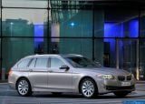 Ð¤Ð¾Ñ‚Ð¾Ð³Ñ€Ð°Ñ„Ð¸Ñ Ð°Ð²Ñ‚Ð¾Ð¼Ð¾Ð±Ð¸Ð»Ñ 2011 BMW 5-series Touring â„–004 Ð“Ð°Ð»ÐµÑ€ÐµÑ Ñ„Ð¾Ñ‚Ð¾Ð³Ñ€Ð°Ñ„Ð¸Ð¹ и обоев рабочего Ñтола Ñ Ð¸Ð·Ð¾Ð±Ñ€Ð°Ð¶ÐµÐ½Ð¸ÐµÐ¼ ÑкÑтерьера, интерьера, конÑтрукции и дизайнерÑких риÑунков Ð°Ð²Ñ‚Ð¾Ð¼Ð¾Ð±Ð¸Ð»Ñ 2011 BMW 5-series Touring.