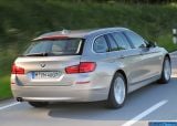 Ð¤Ð¾Ñ‚Ð¾Ð³Ñ€Ð°Ñ„Ð¸Ñ Ð°Ð²Ñ‚Ð¾Ð¼Ð¾Ð±Ð¸Ð»Ñ 2011 BMW 5-series Touring â„–060 Ð“Ð°Ð»ÐµÑ€ÐµÑ Ñ„Ð¾Ñ‚Ð¾Ð³Ñ€Ð°Ñ„Ð¸Ð¹ и обоев рабочего Ñтола Ñ Ð¸Ð·Ð¾Ð±Ñ€Ð°Ð¶ÐµÐ½Ð¸ÐµÐ¼ ÑкÑтерьера, интерьера, конÑтрукции и дизайнерÑких риÑунков Ð°Ð²Ñ‚Ð¾Ð¼Ð¾Ð±Ð¸Ð»Ñ 2011 BMW 5-series Touring.