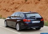 Ð¤Ð¾Ñ‚Ð¾Ð³Ñ€Ð°Ñ„Ð¸Ñ Ð°Ð²Ñ‚Ð¾Ð¼Ð¾Ð±Ð¸Ð»Ñ 2011 BMW 5-series Touring â„–063 Ð“Ð°Ð»ÐµÑ€ÐµÑ Ñ„Ð¾Ñ‚Ð¾Ð³Ñ€Ð°Ñ„Ð¸Ð¹ и обоев рабочего Ñтола Ñ Ð¸Ð·Ð¾Ð±Ñ€Ð°Ð¶ÐµÐ½Ð¸ÐµÐ¼ ÑкÑтерьера, интерьера, конÑтрукции и дизайнерÑких риÑунков Ð°Ð²Ñ‚Ð¾Ð¼Ð¾Ð±Ð¸Ð»Ñ 2011 BMW 5-series Touring.