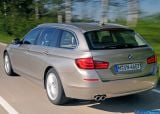 Ð¤Ð¾Ñ‚Ð¾Ð³Ñ€Ð°Ñ„Ð¸Ñ Ð°Ð²Ñ‚Ð¾Ð¼Ð¾Ð±Ð¸Ð»Ñ 2011 BMW 5-series Touring â„–067 Ð“Ð°Ð»ÐµÑ€ÐµÑ Ñ„Ð¾Ñ‚Ð¾Ð³Ñ€Ð°Ñ„Ð¸Ð¹ и обоев рабочего Ñтола Ñ Ð¸Ð·Ð¾Ð±Ñ€Ð°Ð¶ÐµÐ½Ð¸ÐµÐ¼ ÑкÑтерьера, интерьера, конÑтрукции и дизайнерÑких риÑунков Ð°Ð²Ñ‚Ð¾Ð¼Ð¾Ð±Ð¸Ð»Ñ 2011 BMW 5-series Touring.