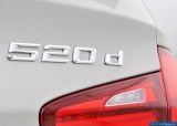 Ð¤Ð¾Ñ‚Ð¾Ð³Ñ€Ð°Ñ„Ð¸Ñ Ð°Ð²Ñ‚Ð¾Ð¼Ð¾Ð±Ð¸Ð»Ñ 2011 BMW 5-series Touring â„–175 Ð“Ð°Ð»ÐµÑ€ÐµÑ Ñ„Ð¾Ñ‚Ð¾Ð³Ñ€Ð°Ñ„Ð¸Ð¹ и обоев рабочего Ñтола Ñ Ð¸Ð·Ð¾Ð±Ñ€Ð°Ð¶ÐµÐ½Ð¸ÐµÐ¼ ÑкÑтерьера, интерьера, конÑтрукции и дизайнерÑких риÑунков Ð°Ð²Ñ‚Ð¾Ð¼Ð¾Ð±Ð¸Ð»Ñ 2011 BMW 5-series Touring.