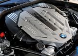 Ð¤Ð¾Ñ‚Ð¾Ð³Ñ€Ð°Ñ„Ð¸Ñ Ð°Ð²Ñ‚Ð¾Ð¼Ð¾Ð±Ð¸Ð»Ñ 2011 BMW 750Li â„–065 Ð“Ð°Ð»ÐµÑ€ÐµÑ Ñ„Ð¾Ñ‚Ð¾Ð³Ñ€Ð°Ñ„Ð¸Ð¹ и обоев рабочего Ñтола Ñ Ð¸Ð·Ð¾Ð±Ñ€Ð°Ð¶ÐµÐ½Ð¸ÐµÐ¼ ÑкÑтерьера, интерьера, конÑтрукции и дизайнерÑких риÑунков Ð°Ð²Ñ‚Ð¾Ð¼Ð¾Ð±Ð¸Ð»Ñ 2011 BMW 750Li.