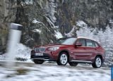 Ð¤Ð¾Ñ‚Ð¾Ð³Ñ€Ð°Ñ„Ð¸Ñ Ð°Ð²Ñ‚Ð¾Ð¼Ð¾Ð±Ð¸Ð»Ñ 2011 BMW X1 xDrive28i â„–038 Ð“Ð°Ð»ÐµÑ€ÐµÑ Ñ„Ð¾Ñ‚Ð¾Ð³Ñ€Ð°Ñ„Ð¸Ð¹ и обоев рабочего Ñтола Ñ Ð¸Ð·Ð¾Ð±Ñ€Ð°Ð¶ÐµÐ½Ð¸ÐµÐ¼ ÑкÑтерьера, интерьера, конÑтрукции и дизайнерÑких риÑунков Ð°Ð²Ñ‚Ð¾Ð¼Ð¾Ð±Ð¸Ð»Ñ 2011 BMW X1 xDrive28i.