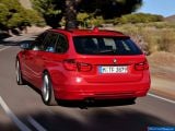 Ð¤Ð¾Ñ‚Ð¾Ð³Ñ€Ð°Ñ„Ð¸Ñ Ð°Ð²Ñ‚Ð¾Ð¼Ð¾Ð±Ð¸Ð»Ñ 2012 BMW 3-series Touring â„–003 Ð“Ð°Ð»ÐµÑ€ÐµÑ Ñ„Ð¾Ñ‚Ð¾Ð³Ñ€Ð°Ñ„Ð¸Ð¹ и обоев рабочего Ñтола Ñ Ð¸Ð·Ð¾Ð±Ñ€Ð°Ð¶ÐµÐ½Ð¸ÐµÐ¼ ÑкÑтерьера, интерьера, конÑтрукции и дизайнерÑких риÑунков Ð°Ð²Ñ‚Ð¾Ð¼Ð¾Ð±Ð¸Ð»Ñ 2012 BMW 3-series Touring.