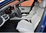 Ð¤Ð¾Ñ‚Ð¾Ð³Ñ€Ð°Ñ„Ð¸Ñ Ð°Ð²Ñ‚Ð¾Ð¼Ð¾Ð±Ð¸Ð»Ñ 2012 BMW 5-series M Sedan â„–212 Ð“Ð°Ð»ÐµÑ€ÐµÑ Ñ„Ð¾Ñ‚Ð¾Ð³Ñ€Ð°Ñ„Ð¸Ð¹ и обоев рабочего Ñтола Ñ Ð¸Ð·Ð¾Ð±Ñ€Ð°Ð¶ÐµÐ½Ð¸ÐµÐ¼ ÑкÑтерьера, интерьера, конÑтрукции и дизайнерÑких риÑунков Ð°Ð²Ñ‚Ð¾Ð¼Ð¾Ð±Ð¸Ð»Ñ 2012 BMW 5-series M Sedan.