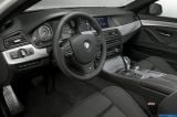 Ð¤Ð¾Ñ‚Ð¾Ð³Ñ€Ð°Ñ„Ð¸Ñ Ð°Ð²Ñ‚Ð¾Ð¼Ð¾Ð±Ð¸Ð»Ñ 2012 BMW M550d xDrive Touring â„–013 Ð“Ð°Ð»ÐµÑ€ÐµÑ Ñ„Ð¾Ñ‚Ð¾Ð³Ñ€Ð°Ñ„Ð¸Ð¹ и обоев рабочего Ñтола Ñ Ð¸Ð·Ð¾Ð±Ñ€Ð°Ð¶ÐµÐ½Ð¸ÐµÐ¼ ÑкÑтерьера, интерьера, конÑтрукции и дизайнерÑких риÑунков Ð°Ð²Ñ‚Ð¾Ð¼Ð¾Ð±Ð¸Ð»Ñ 2012 BMW M550d xDrive Touring.