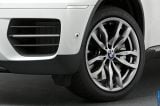 Ð¤Ð¾Ñ‚Ð¾Ð³Ñ€Ð°Ñ„Ð¸Ñ Ð°Ð²Ñ‚Ð¾Ð¼Ð¾Ð±Ð¸Ð»Ñ 2012 BMW X6 M50d â„–005 Ð“Ð°Ð»ÐµÑ€ÐµÑ Ñ„Ð¾Ñ‚Ð¾Ð³Ñ€Ð°Ñ„Ð¸Ð¹ и обоев рабочего Ñтола Ñ Ð¸Ð·Ð¾Ð±Ñ€Ð°Ð¶ÐµÐ½Ð¸ÐµÐ¼ ÑкÑтерьера, интерьера, конÑтрукции и дизайнерÑких риÑунков Ð°Ð²Ñ‚Ð¾Ð¼Ð¾Ð±Ð¸Ð»Ñ 2012 BMW X6 M50d.