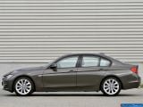 Ð¤Ð¾Ñ‚Ð¾Ð³Ñ€Ð°Ñ„Ð¸Ñ Ð°Ð²Ñ‚Ð¾Ð¼Ð¾Ð±Ð¸Ð»Ñ 2013 BMW 3-series Sedan â„–016 Ð“Ð°Ð»ÐµÑ€ÐµÑ Ñ„Ð¾Ñ‚Ð¾Ð³Ñ€Ð°Ñ„Ð¸Ð¹ и обоев рабочего Ñтола Ñ Ð¸Ð·Ð¾Ð±Ñ€Ð°Ð¶ÐµÐ½Ð¸ÐµÐ¼ ÑкÑтерьера, интерьера, конÑтрукции и дизайнерÑких риÑунков Ð°Ð²Ñ‚Ð¾Ð¼Ð¾Ð±Ð¸Ð»Ñ 2013 BMW 3-series Sedan.