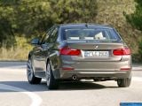 Ð¤Ð¾Ñ‚Ð¾Ð³Ñ€Ð°Ñ„Ð¸Ñ Ð°Ð²Ñ‚Ð¾Ð¼Ð¾Ð±Ð¸Ð»Ñ 2013 BMW 3-series Sedan â„–018 Ð“Ð°Ð»ÐµÑ€ÐµÑ Ñ„Ð¾Ñ‚Ð¾Ð³Ñ€Ð°Ñ„Ð¸Ð¹ и обоев рабочего Ñтола Ñ Ð¸Ð·Ð¾Ð±Ñ€Ð°Ð¶ÐµÐ½Ð¸ÐµÐ¼ ÑкÑтерьера, интерьера, конÑтрукции и дизайнерÑких риÑунков Ð°Ð²Ñ‚Ð¾Ð¼Ð¾Ð±Ð¸Ð»Ñ 2013 BMW 3-series Sedan.