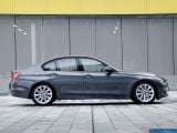 Ð¤Ð¾Ñ‚Ð¾Ð³Ñ€Ð°Ñ„Ð¸Ñ Ð°Ð²Ñ‚Ð¾Ð¼Ð¾Ð±Ð¸Ð»Ñ 2013 BMW 3-series Sedan â„–026 Ð“Ð°Ð»ÐµÑ€ÐµÑ Ñ„Ð¾Ñ‚Ð¾Ð³Ñ€Ð°Ñ„Ð¸Ð¹ и обоев рабочего Ñтола Ñ Ð¸Ð·Ð¾Ð±Ñ€Ð°Ð¶ÐµÐ½Ð¸ÐµÐ¼ ÑкÑтерьера, интерьера, конÑтрукции и дизайнерÑких риÑунков Ð°Ð²Ñ‚Ð¾Ð¼Ð¾Ð±Ð¸Ð»Ñ 2013 BMW 3-series Sedan.