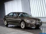 Ð¤Ð¾Ñ‚Ð¾Ð³Ñ€Ð°Ñ„Ð¸Ñ Ð°Ð²Ñ‚Ð¾Ð¼Ð¾Ð±Ð¸Ð»Ñ 2013 BMW 3-series Sedan â„–040 Ð“Ð°Ð»ÐµÑ€ÐµÑ Ñ„Ð¾Ñ‚Ð¾Ð³Ñ€Ð°Ñ„Ð¸Ð¹ и обоев рабочего Ñтола Ñ Ð¸Ð·Ð¾Ð±Ñ€Ð°Ð¶ÐµÐ½Ð¸ÐµÐ¼ ÑкÑтерьера, интерьера, конÑтрукции и дизайнерÑких риÑунков Ð°Ð²Ñ‚Ð¾Ð¼Ð¾Ð±Ð¸Ð»Ñ 2013 BMW 3-series Sedan.
