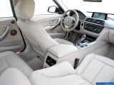 Ð¤Ð¾Ñ‚Ð¾Ð³Ñ€Ð°Ñ„Ð¸Ñ Ð°Ð²Ñ‚Ð¾Ð¼Ð¾Ð±Ð¸Ð»Ñ 2013 BMW 3-series Sedan â„–044 Ð“Ð°Ð»ÐµÑ€ÐµÑ Ñ„Ð¾Ñ‚Ð¾Ð³Ñ€Ð°Ñ„Ð¸Ð¹ и обоев рабочего Ñтола Ñ Ð¸Ð·Ð¾Ð±Ñ€Ð°Ð¶ÐµÐ½Ð¸ÐµÐ¼ ÑкÑтерьера, интерьера, конÑтрукции и дизайнерÑких риÑунков Ð°Ð²Ñ‚Ð¾Ð¼Ð¾Ð±Ð¸Ð»Ñ 2013 BMW 3-series Sedan.