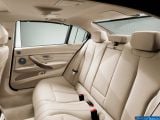 Ð¤Ð¾Ñ‚Ð¾Ð³Ñ€Ð°Ñ„Ð¸Ñ Ð°Ð²Ñ‚Ð¾Ð¼Ð¾Ð±Ð¸Ð»Ñ 2013 BMW 3-series Sedan â„–050 Ð“Ð°Ð»ÐµÑ€ÐµÑ Ñ„Ð¾Ñ‚Ð¾Ð³Ñ€Ð°Ñ„Ð¸Ð¹ и обоев рабочего Ñтола Ñ Ð¸Ð·Ð¾Ð±Ñ€Ð°Ð¶ÐµÐ½Ð¸ÐµÐ¼ ÑкÑтерьера, интерьера, конÑтрукции и дизайнерÑких риÑунков Ð°Ð²Ñ‚Ð¾Ð¼Ð¾Ð±Ð¸Ð»Ñ 2013 BMW 3-series Sedan.