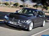 Ð¤Ð¾Ñ‚Ð¾Ð³Ñ€Ð°Ñ„Ð¸Ñ Ð°Ð²Ñ‚Ð¾Ð¼Ð¾Ð±Ð¸Ð»Ñ 2013 BMW 3-series Touring â„–013 Ð“Ð°Ð»ÐµÑ€ÐµÑ Ñ„Ð¾Ñ‚Ð¾Ð³Ñ€Ð°Ñ„Ð¸Ð¹ и обоев рабочего Ñтола Ñ Ð¸Ð·Ð¾Ð±Ñ€Ð°Ð¶ÐµÐ½Ð¸ÐµÐ¼ ÑкÑтерьера, интерьера, конÑтрукции и дизайнерÑких риÑунков Ð°Ð²Ñ‚Ð¾Ð¼Ð¾Ð±Ð¸Ð»Ñ 2013 BMW 3-series Touring.
