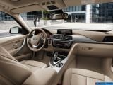 Ð¤Ð¾Ñ‚Ð¾Ð³Ñ€Ð°Ñ„Ð¸Ñ Ð°Ð²Ñ‚Ð¾Ð¼Ð¾Ð±Ð¸Ð»Ñ 2013 BMW 3-series Touring â„–026 Ð“Ð°Ð»ÐµÑ€ÐµÑ Ñ„Ð¾Ñ‚Ð¾Ð³Ñ€Ð°Ñ„Ð¸Ð¹ и обоев рабочего Ñтола Ñ Ð¸Ð·Ð¾Ð±Ñ€Ð°Ð¶ÐµÐ½Ð¸ÐµÐ¼ ÑкÑтерьера, интерьера, конÑтрукции и дизайнерÑких риÑунков Ð°Ð²Ñ‚Ð¾Ð¼Ð¾Ð±Ð¸Ð»Ñ 2013 BMW 3-series Touring.