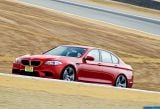 Ð¤Ð¾Ñ‚Ð¾Ð³Ñ€Ð°Ñ„Ð¸Ñ Ð°Ð²Ñ‚Ð¾Ð¼Ð¾Ð±Ð¸Ð»Ñ 2013 BMW 5-series M Sedan US Version â„–035 Ð“Ð°Ð»ÐµÑ€ÐµÑ Ñ„Ð¾Ñ‚Ð¾Ð³Ñ€Ð°Ñ„Ð¸Ð¹ и обоев рабочего Ñтола Ñ Ð¸Ð·Ð¾Ð±Ñ€Ð°Ð¶ÐµÐ½Ð¸ÐµÐ¼ ÑкÑтерьера, интерьера, конÑтрукции и дизайнерÑких риÑунков Ð°Ð²Ñ‚Ð¾Ð¼Ð¾Ð±Ð¸Ð»Ñ 2013 BMW 5-series M Sedan US Version.