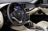 Ð¤Ð¾Ñ‚Ð¾Ð³Ñ€Ð°Ñ„Ð¸Ñ Ð°Ð²Ñ‚Ð¾Ð¼Ð¾Ð±Ð¸Ð»Ñ 2013 BMW X1 â„–084 Ð“Ð°Ð»ÐµÑ€ÐµÑ Ñ„Ð¾Ñ‚Ð¾Ð³Ñ€Ð°Ñ„Ð¸Ð¹ и обоев рабочего Ñтола Ñ Ð¸Ð·Ð¾Ð±Ñ€Ð°Ð¶ÐµÐ½Ð¸ÐµÐ¼ ÑкÑтерьера, интерьера, конÑтрукции и дизайнерÑких риÑунков Ð°Ð²Ñ‚Ð¾Ð¼Ð¾Ð±Ð¸Ð»Ñ 2013 BMW X1.