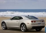 Ð¤Ð¾Ñ‚Ð¾Ð³Ñ€Ð°Ñ„Ð¸Ñ Ð°Ð²Ñ‚Ð¾Ð¼Ð¾Ð±Ð¸Ð»Ñ 2010 Chevrolet Camaro â„–027 Ð“Ð°Ð»ÐµÑ€ÐµÑ Ñ„Ð¾Ñ‚Ð¾Ð³Ñ€Ð°Ñ„Ð¸Ð¹ и обоев рабочего Ñтола Ñ Ð¸Ð·Ð¾Ð±Ñ€Ð°Ð¶ÐµÐ½Ð¸ÐµÐ¼ ÑкÑтерьера, интерьера, конÑтрукции и дизайнерÑких риÑунков Ð°Ð²Ñ‚Ð¾Ð¼Ð¾Ð±Ð¸Ð»Ñ 2010 Chevrolet Camaro.