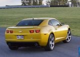 Ð¤Ð¾Ñ‚Ð¾Ð³Ñ€Ð°Ñ„Ð¸Ñ Ð°Ð²Ñ‚Ð¾Ð¼Ð¾Ð±Ð¸Ð»Ñ 2010 Chevrolet Camaro â„–028 Ð“Ð°Ð»ÐµÑ€ÐµÑ Ñ„Ð¾Ñ‚Ð¾Ð³Ñ€Ð°Ñ„Ð¸Ð¹ и обоев рабочего Ñтола Ñ Ð¸Ð·Ð¾Ð±Ñ€Ð°Ð¶ÐµÐ½Ð¸ÐµÐ¼ ÑкÑтерьера, интерьера, конÑтрукции и дизайнерÑких риÑунков Ð°Ð²Ñ‚Ð¾Ð¼Ð¾Ð±Ð¸Ð»Ñ 2010 Chevrolet Camaro.