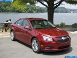 Ð¤Ð¾Ñ‚Ð¾Ð³Ñ€Ð°Ñ„Ð¸Ñ Ð°Ð²Ñ‚Ð¾Ð¼Ð¾Ð±Ð¸Ð»Ñ 2011 Chevrolet Cruze â„–042 Ð“Ð°Ð»ÐµÑ€ÐµÑ Ñ„Ð¾Ñ‚Ð¾Ð³Ñ€Ð°Ñ„Ð¸Ð¹ и обоев рабочего Ñтола Ñ Ð¸Ð·Ð¾Ð±Ñ€Ð°Ð¶ÐµÐ½Ð¸ÐµÐ¼ ÑкÑтерьера, интерьера, конÑтрукции и дизайнерÑких риÑунков Ð°Ð²Ñ‚Ð¾Ð¼Ð¾Ð±Ð¸Ð»Ñ 2011 Chevrolet Cruze.