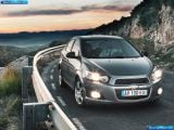 Ð¤Ð¾Ñ‚Ð¾Ð³Ñ€Ð°Ñ„Ð¸Ñ Ð°Ð²Ñ‚Ð¾Ð¼Ð¾Ð±Ð¸Ð»Ñ 2012 Chevrolet Aveo Sedan â„–003 Ð“Ð°Ð»ÐµÑ€ÐµÑ Ñ„Ð¾Ñ‚Ð¾Ð³Ñ€Ð°Ñ„Ð¸Ð¹ и обоев рабочего Ñтола Ñ Ð¸Ð·Ð¾Ð±Ñ€Ð°Ð¶ÐµÐ½Ð¸ÐµÐ¼ ÑкÑтерьера, интерьера, конÑтрукции и дизайнерÑких риÑунков Ð°Ð²Ñ‚Ð¾Ð¼Ð¾Ð±Ð¸Ð»Ñ 2012 Chevrolet Aveo Sedan.
