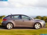Ð¤Ð¾Ñ‚Ð¾Ð³Ñ€Ð°Ñ„Ð¸Ñ Ð°Ð²Ñ‚Ð¾Ð¼Ð¾Ð±Ð¸Ð»Ñ 2012 Chevrolet Cruze Hatchback â„–018 Ð“Ð°Ð»ÐµÑ€ÐµÑ Ñ„Ð¾Ñ‚Ð¾Ð³Ñ€Ð°Ñ„Ð¸Ð¹ и обоев рабочего Ñтола Ñ Ð¸Ð·Ð¾Ð±Ñ€Ð°Ð¶ÐµÐ½Ð¸ÐµÐ¼ ÑкÑтерьера, интерьера, конÑтрукции и дизайнерÑких риÑунков Ð°Ð²Ñ‚Ð¾Ð¼Ð¾Ð±Ð¸Ð»Ñ 2012 Chevrolet Cruze Hatchback.